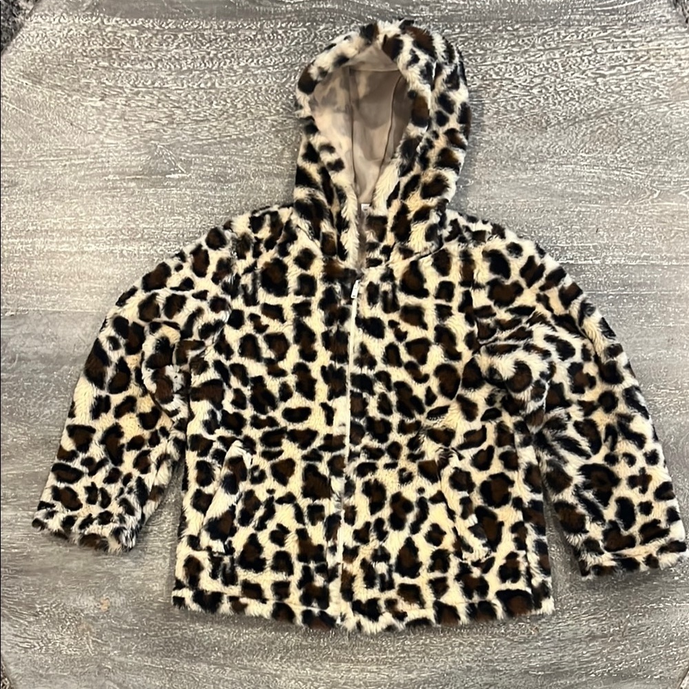 PatPat Girls 5-6 Cream and Black Leopard Print Hooded Fleece Jacket